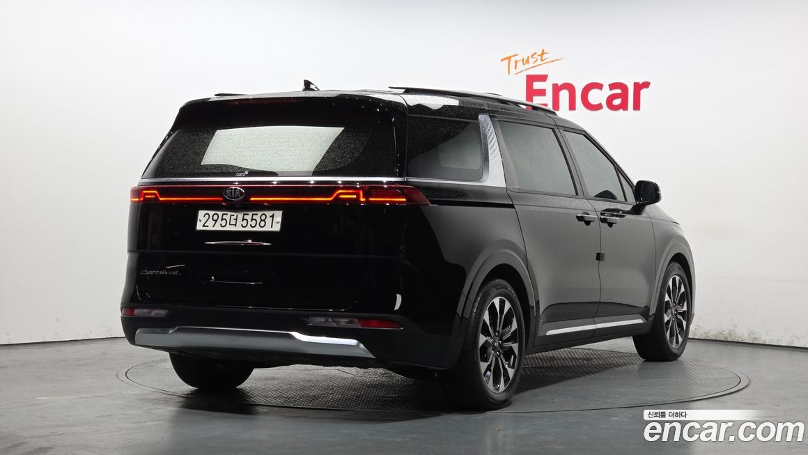 Kia Canival 2021