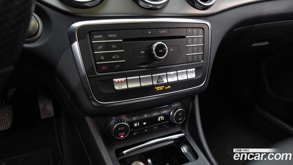 Mercedes-Benz GLA-Class 2019