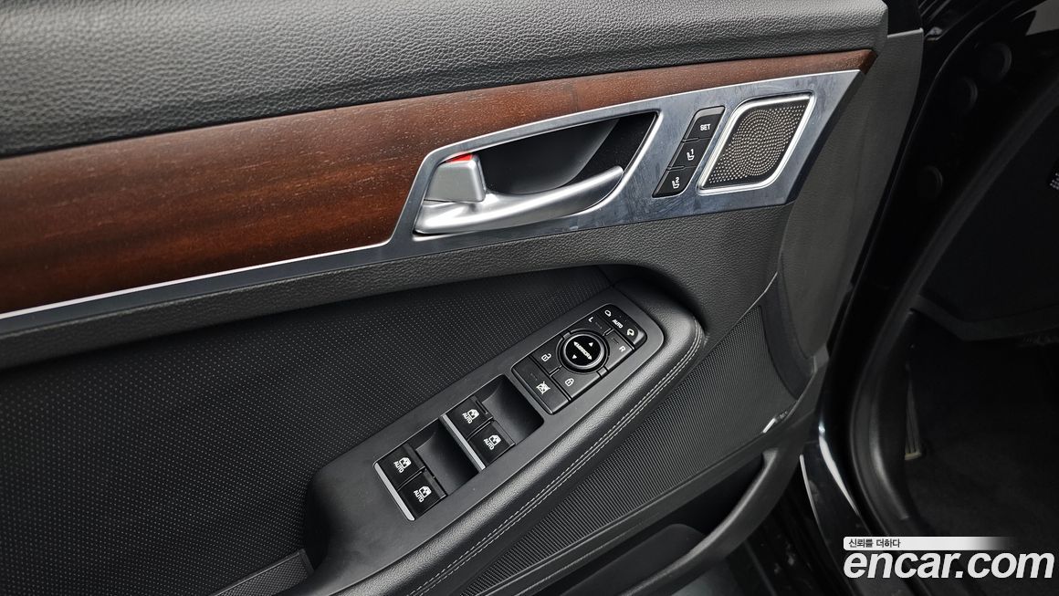 Genesis G80 2018
