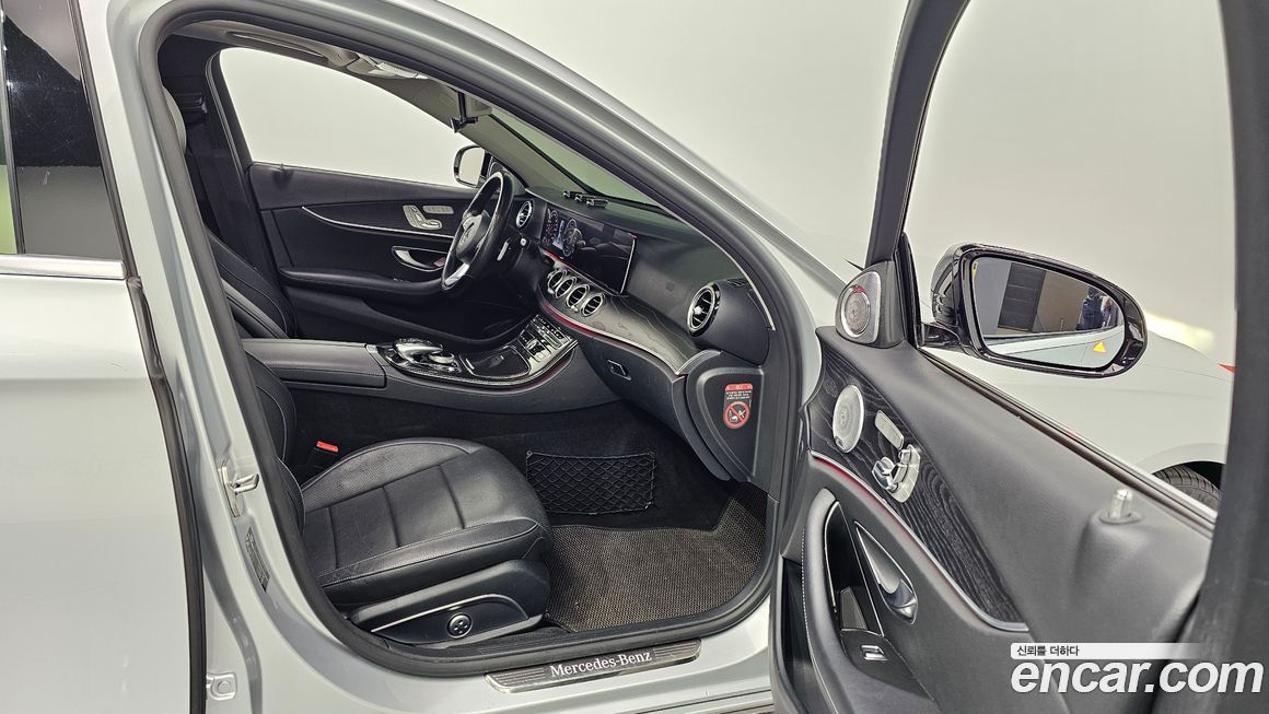 Mercedes-Benz E-Class 2017