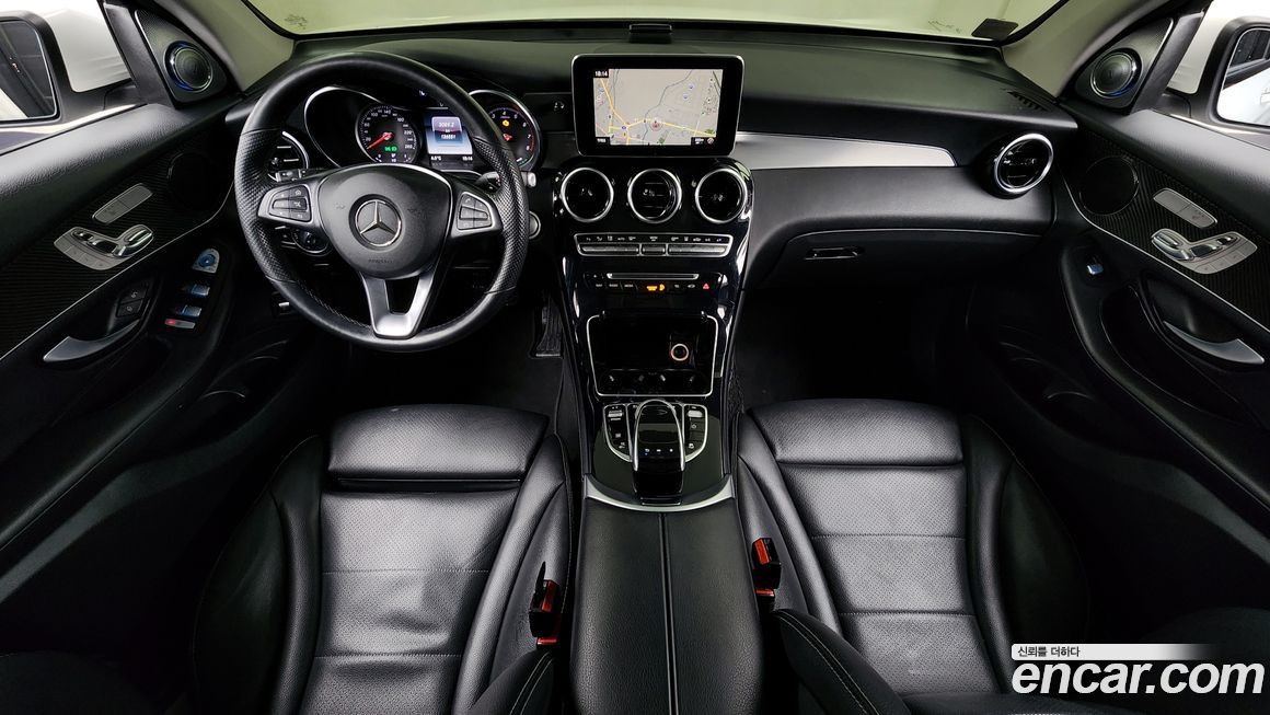 Mercedes-Benz GLC-Class 2019