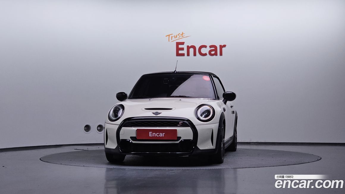 Mini Cooper Convertible 2022