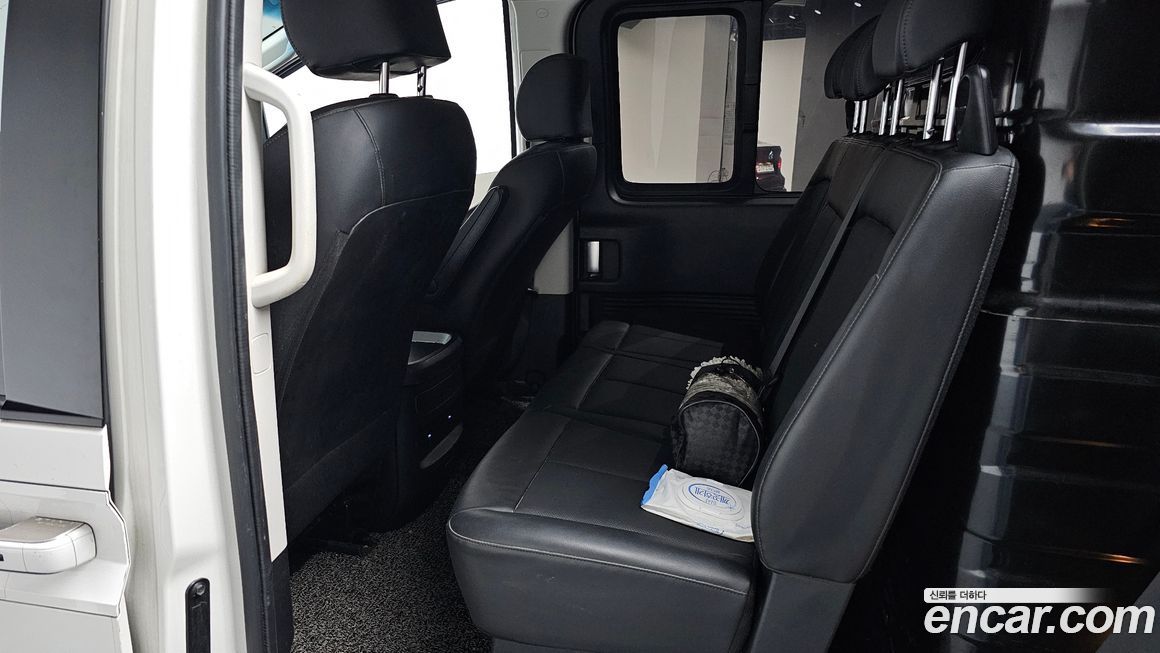 Hyundai Staria 2022