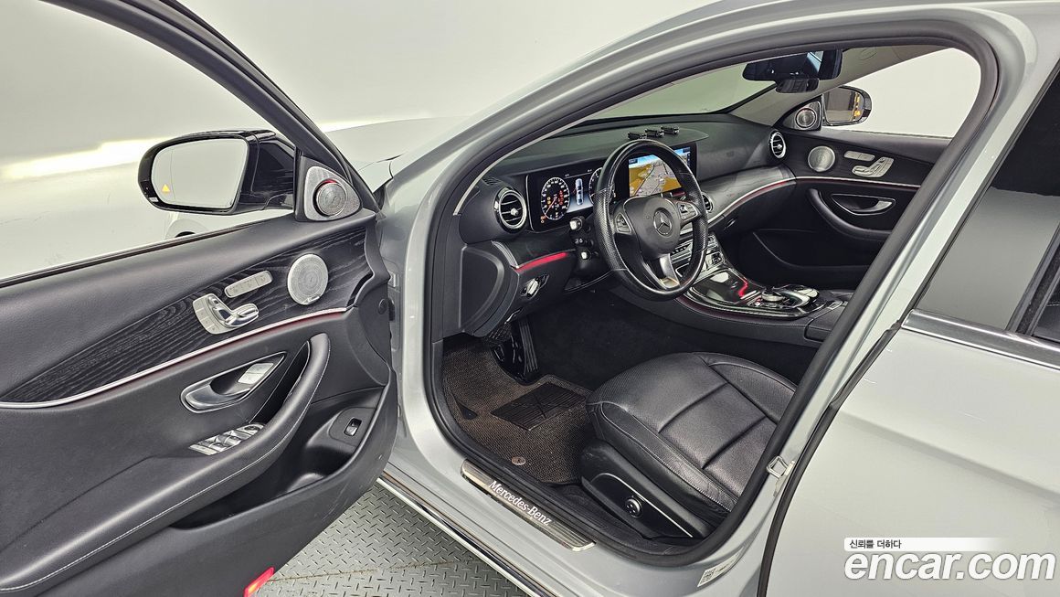 Mercedes-Benz E-Class 2017