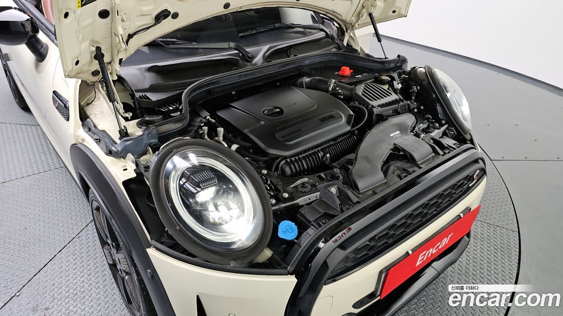 Mini Cooper Convertible 2022