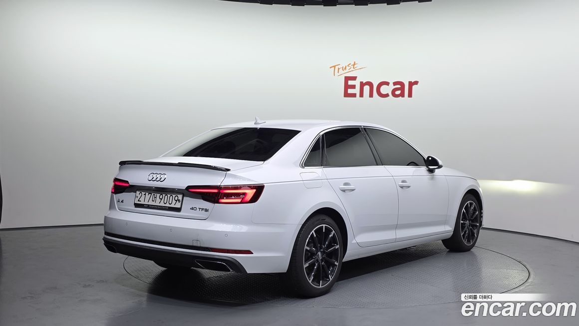 Audi A4 2019