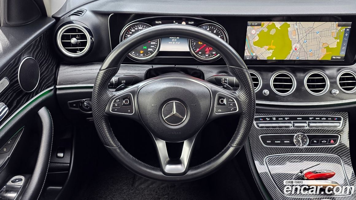 Mercedes-Benz E-Class 2017