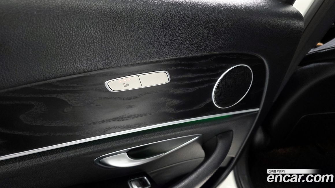 Mercedes-Benz E-Class 2017