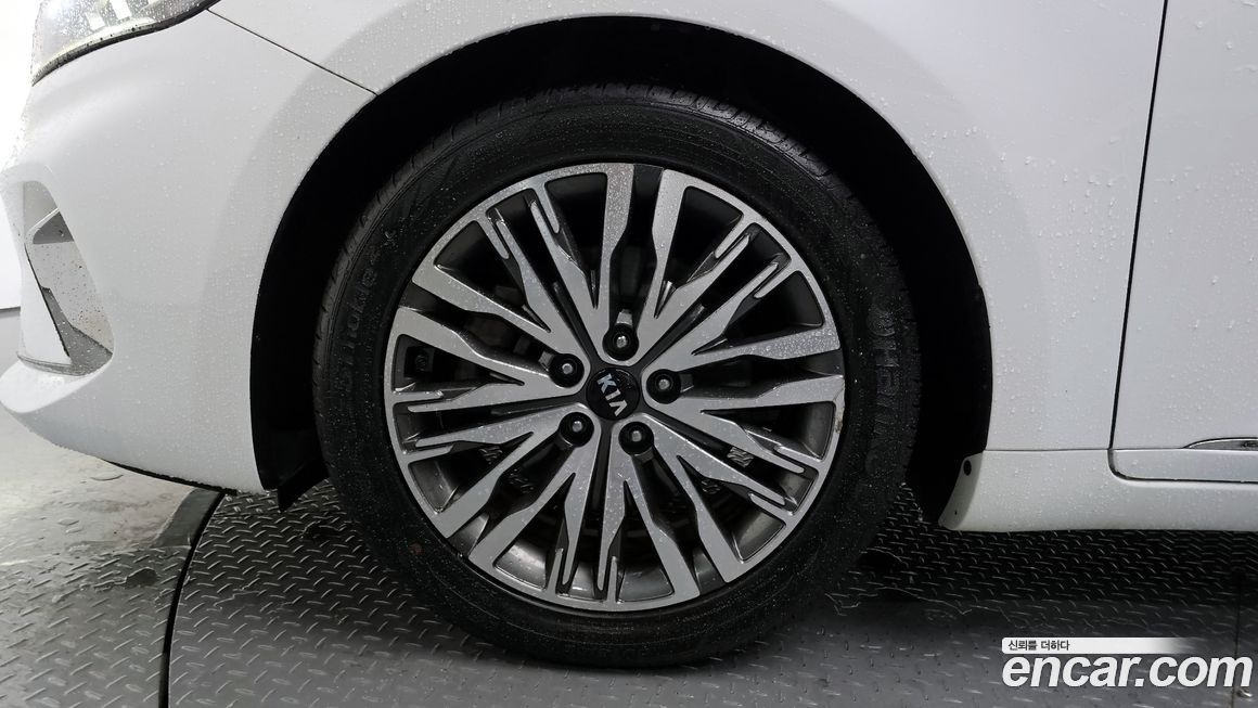 Kia K7 2021