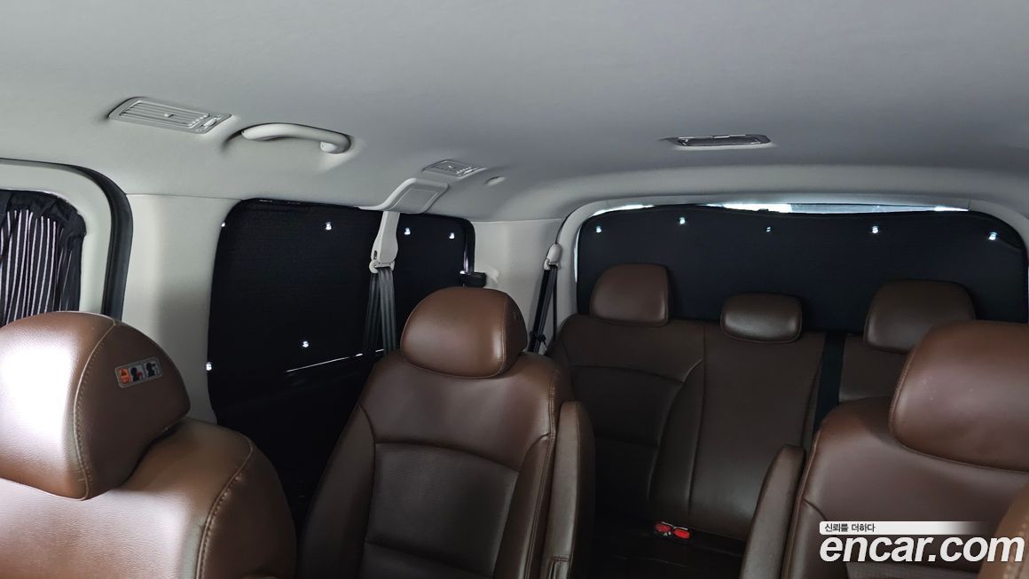 Hyundai Starex 2019