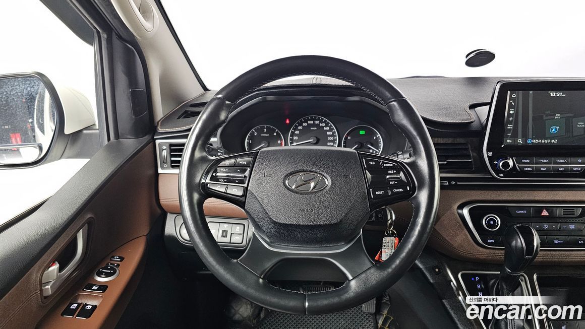 Hyundai Starex 2019