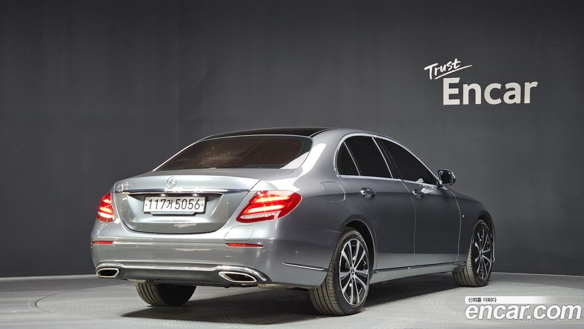 Mercedes-Benz E-Class 2019