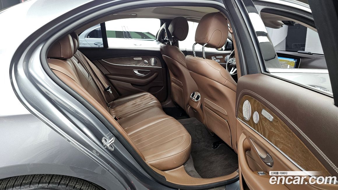 Mercedes-Benz E-Class 2019