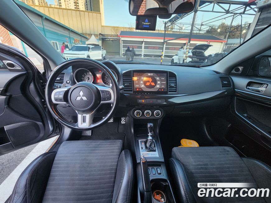 Mitsubishi Lancer Evolution 2009