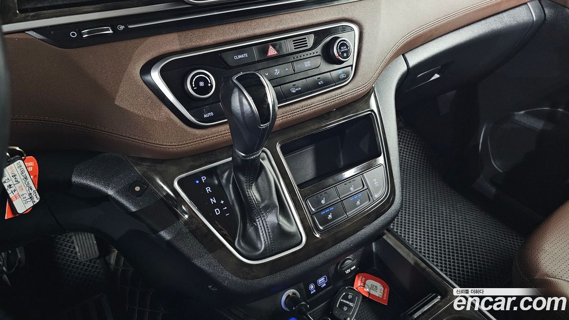 Hyundai Starex 2019