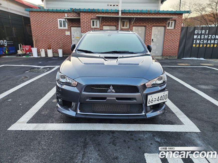 Mitsubishi Lancer Evolution 2009