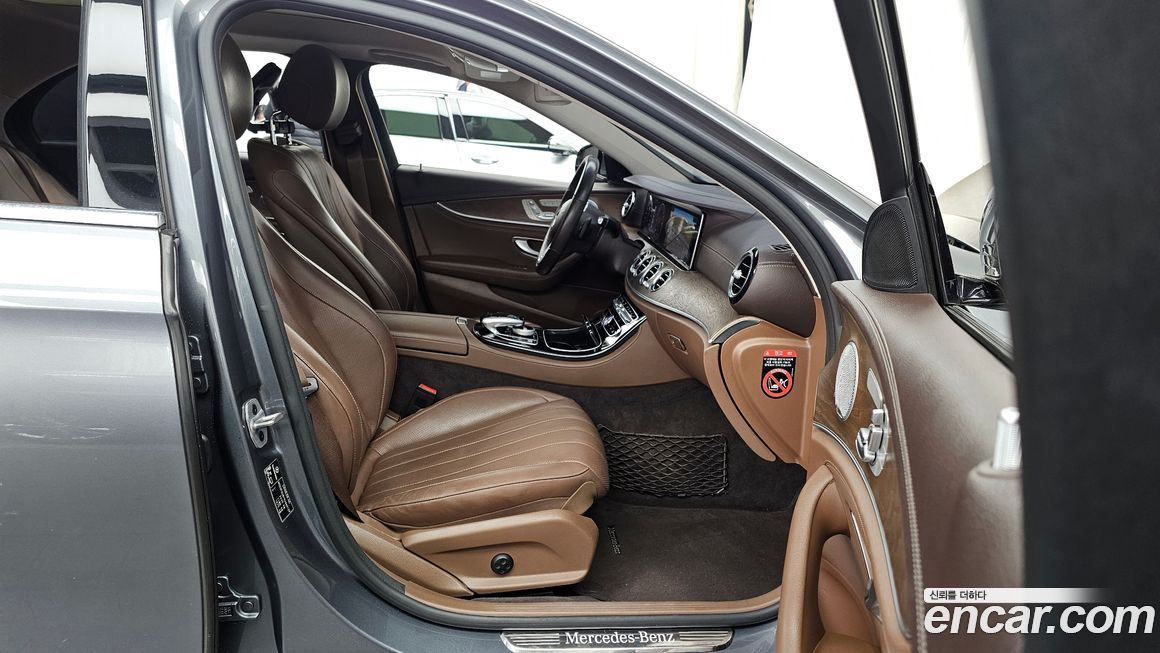 Mercedes-Benz E-Class 2019