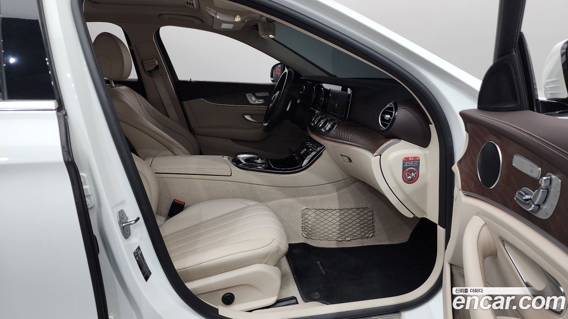 Mercedes-Benz E-Class 2017