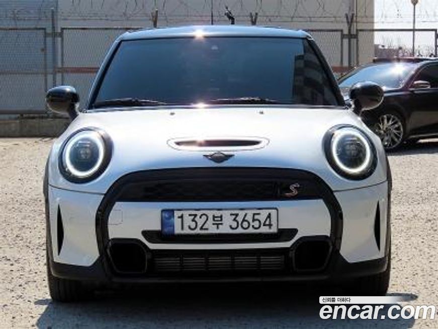 Mini Cooper 2024