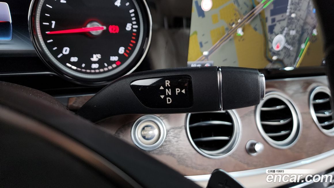 Mercedes-Benz E-Class 2017