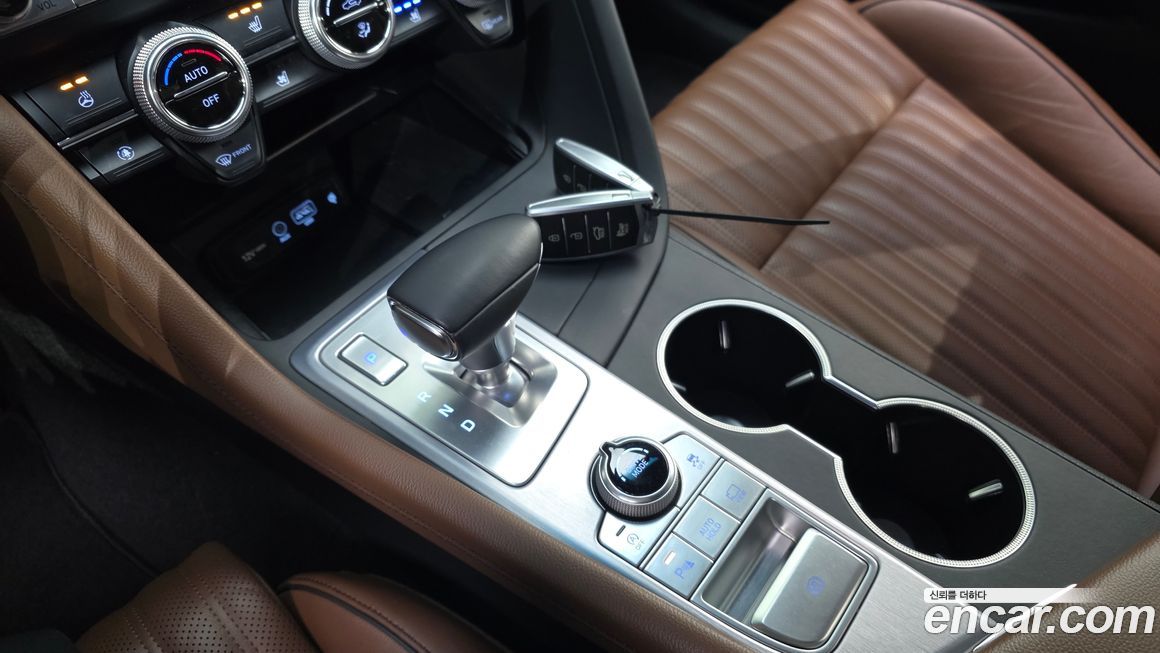Genesis G70 2020