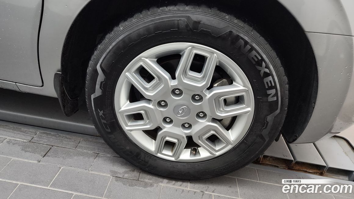 Hyundai Staria 2022