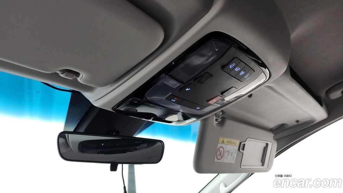Hyundai Staria 2022