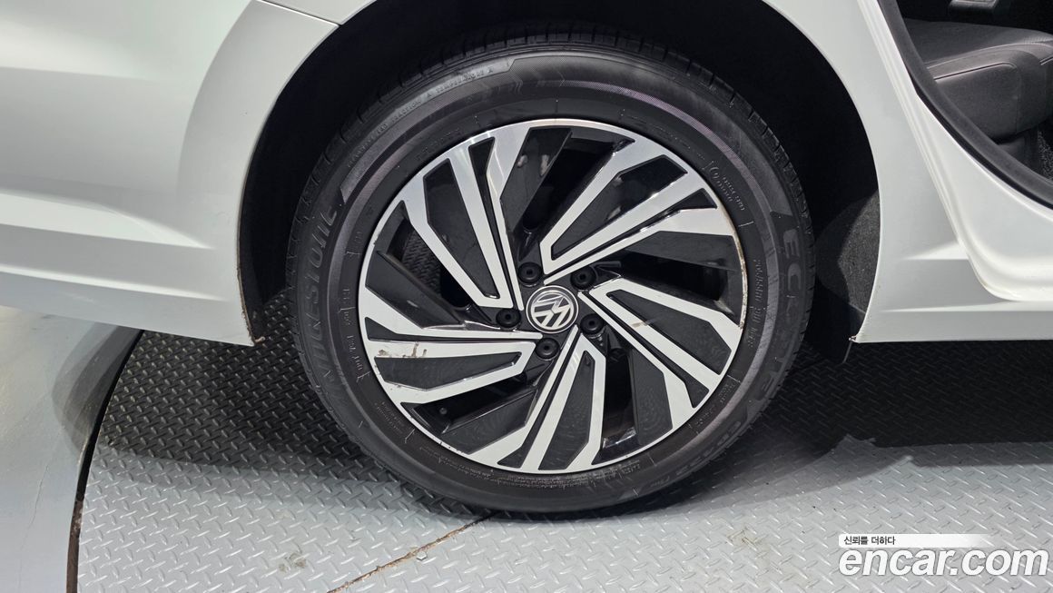 Volkswagen Jetta 2021