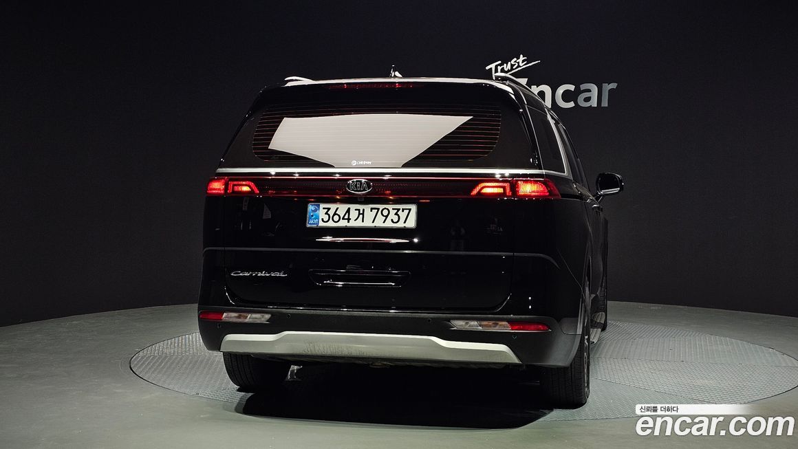 Kia Canival 2021