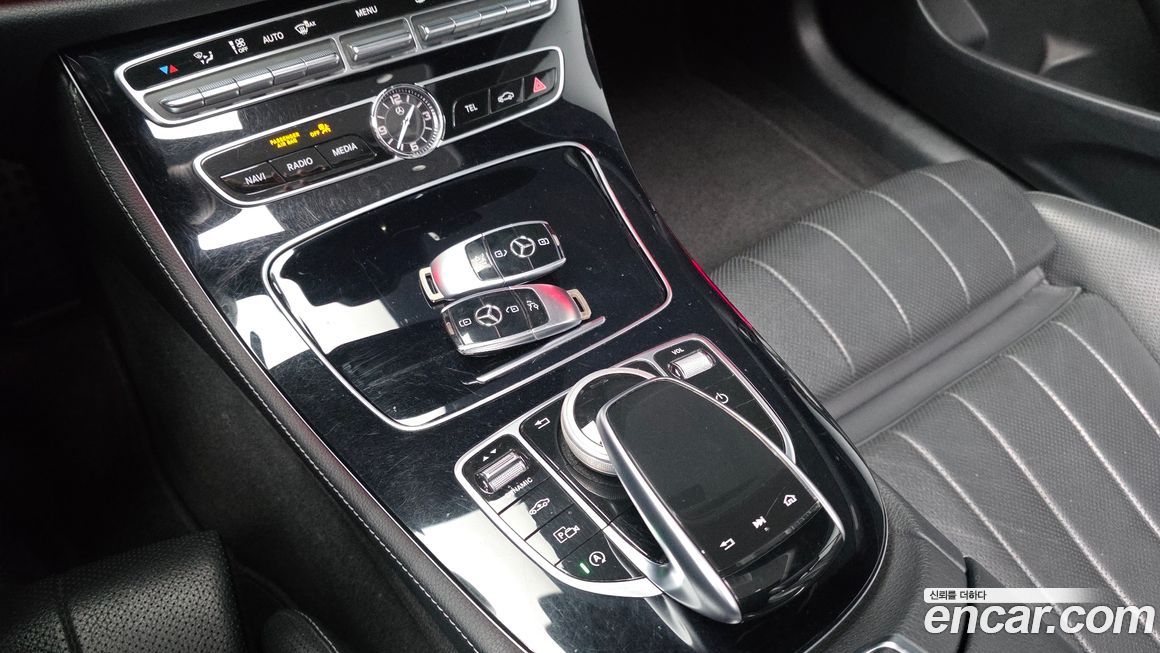 Mercedes-Benz E-Class 2017
