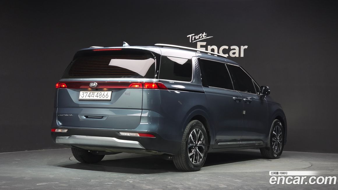 Kia Canival 2021