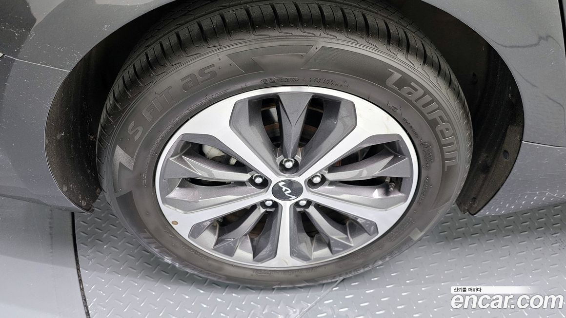 Kia K8 2023