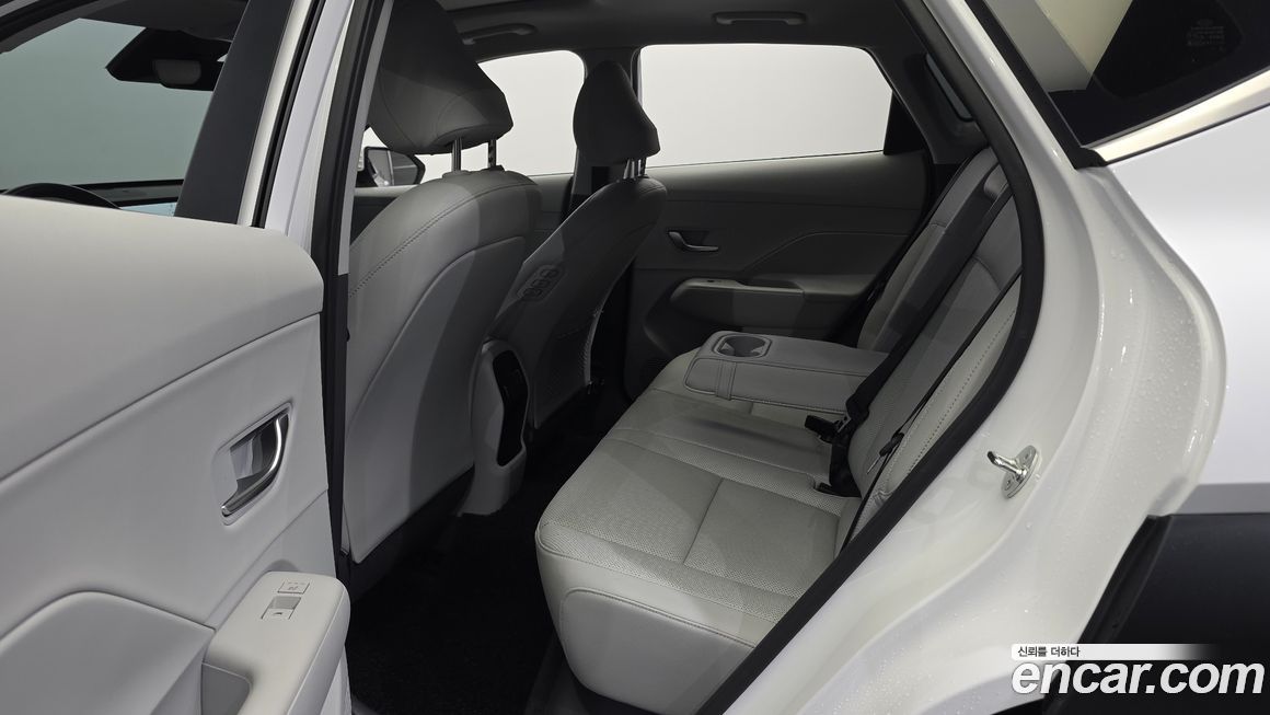 Hyundai Kona 2025