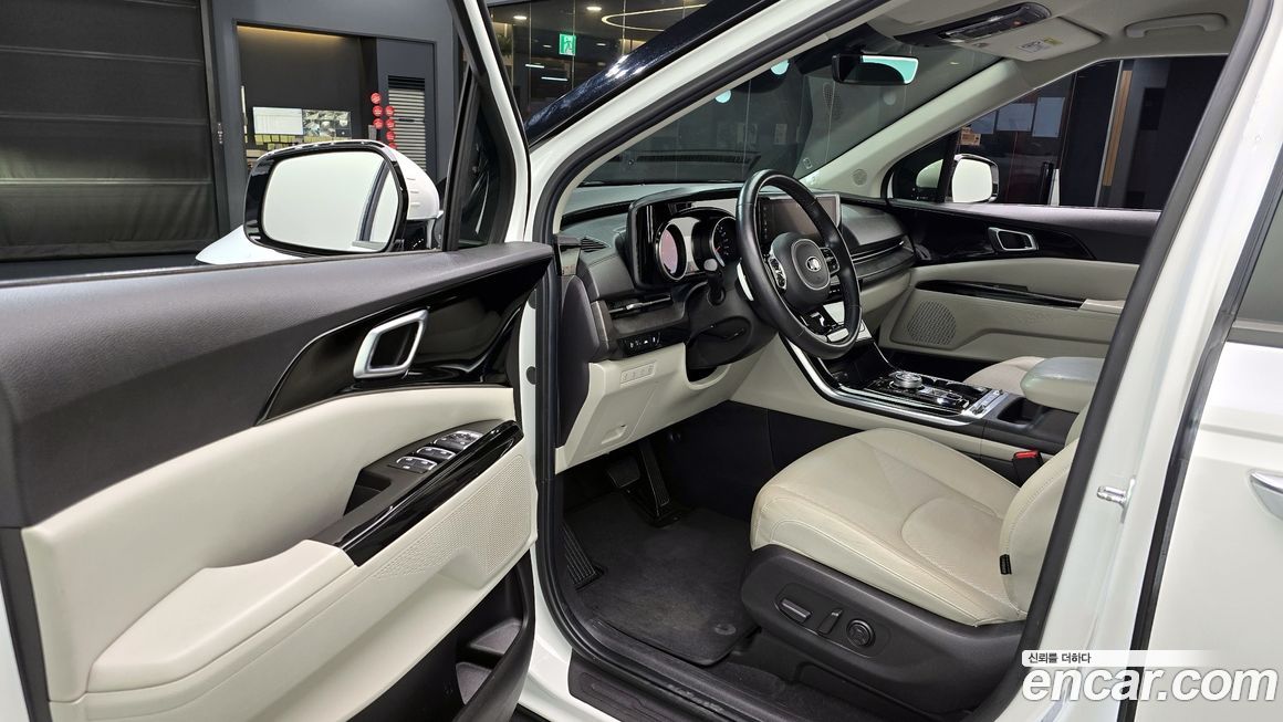 Kia Canival 2021