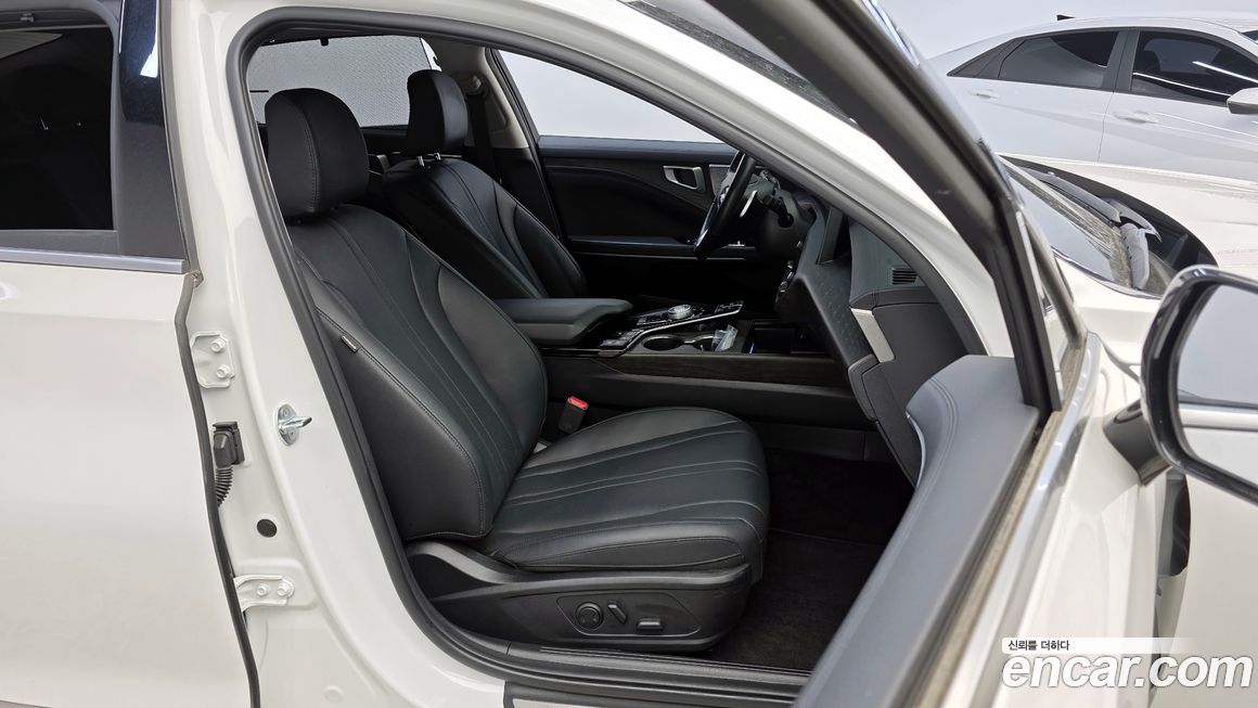 Kia K8 2024