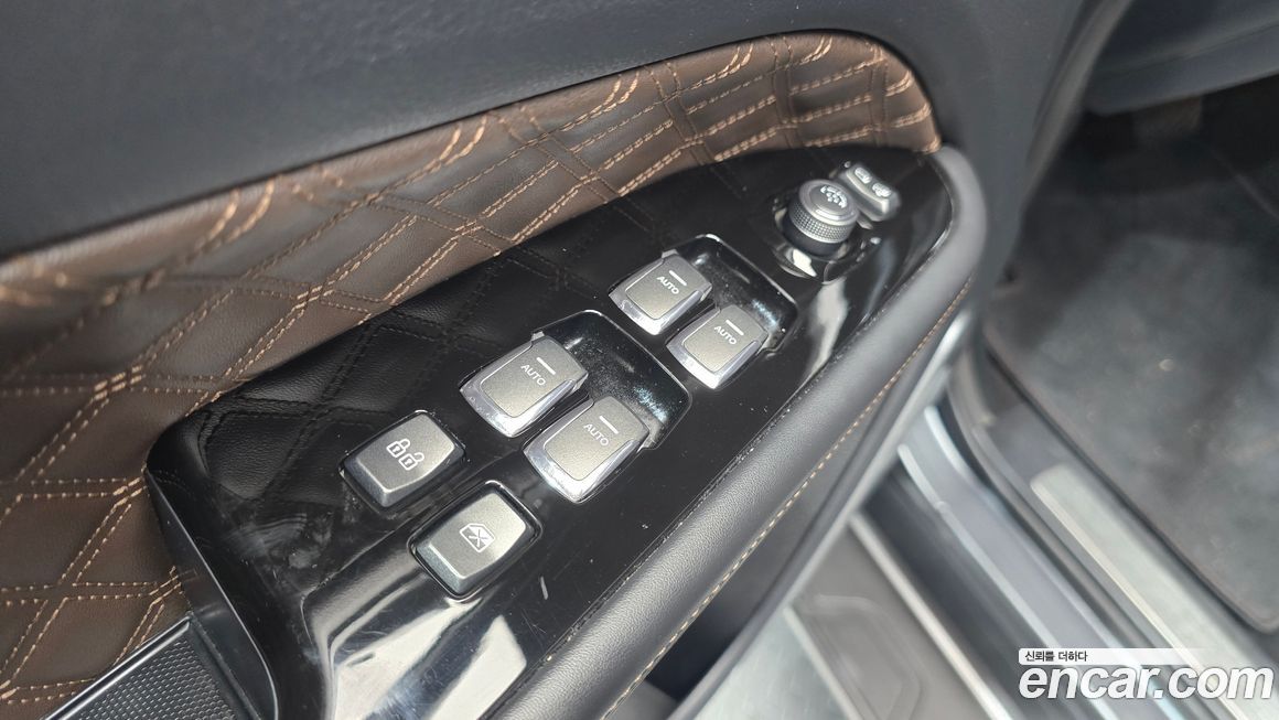 KG_Mobility_Ssangyong Rexton 2023