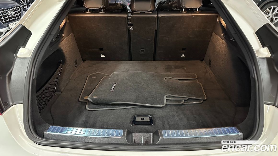 Mercedes-Benz GLC-Class 2019