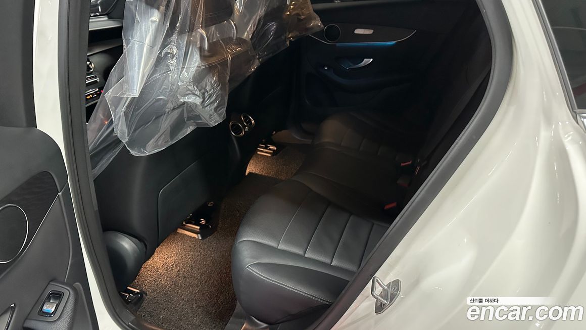 Mercedes-Benz GLC-Class 2019