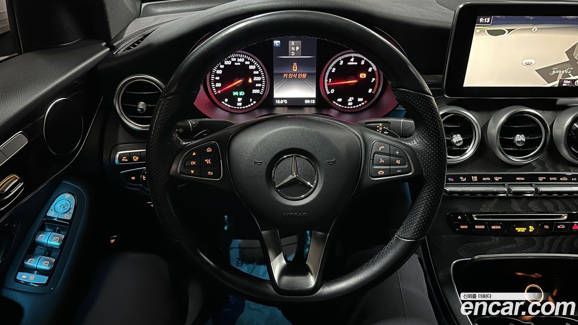 Mercedes-Benz GLC-Class 2019