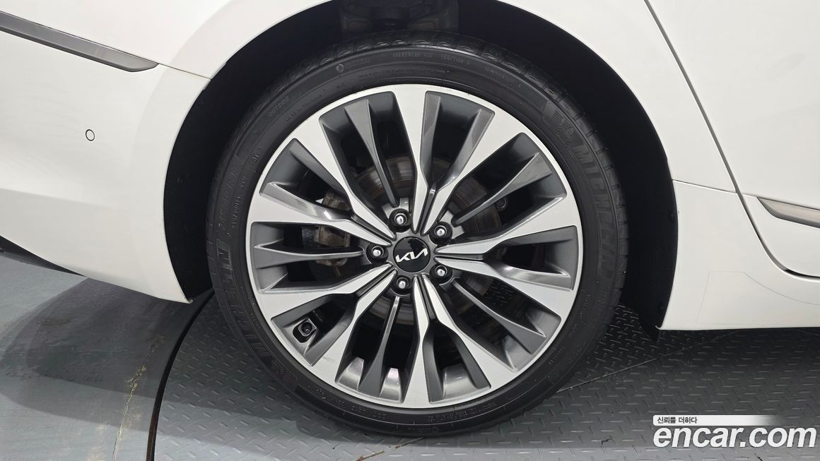 Kia K8 2022