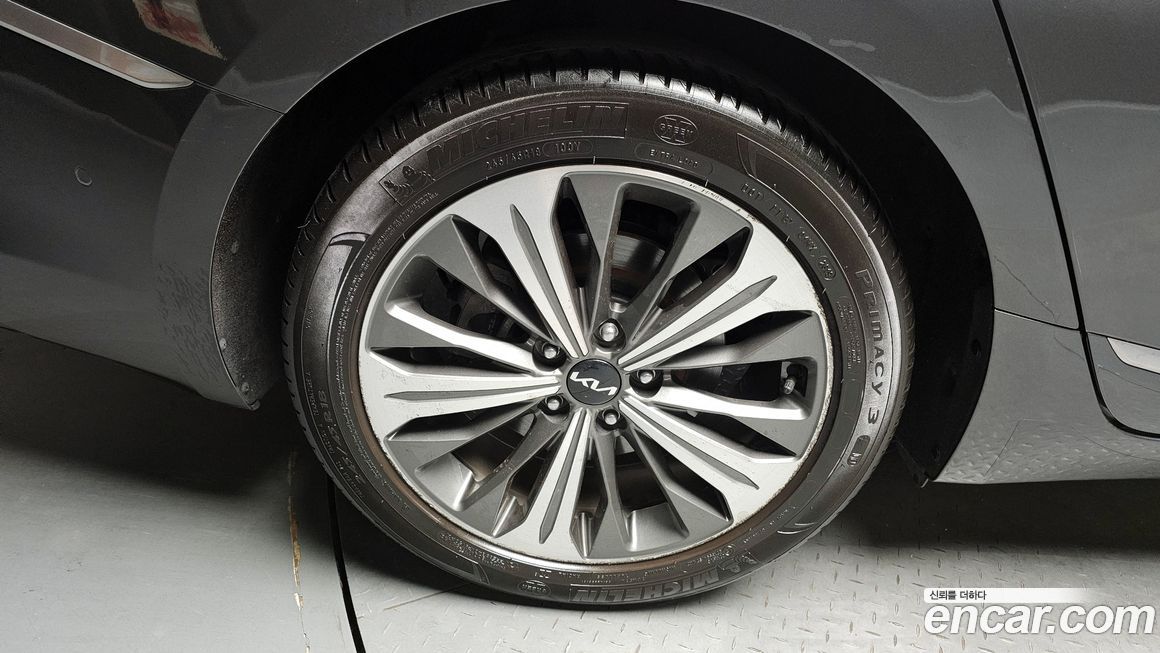 Kia K8 2023