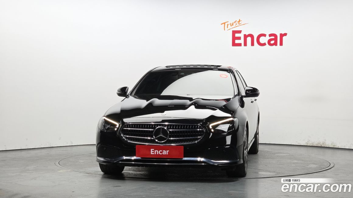 Mercedes-Benz E-Class 2021