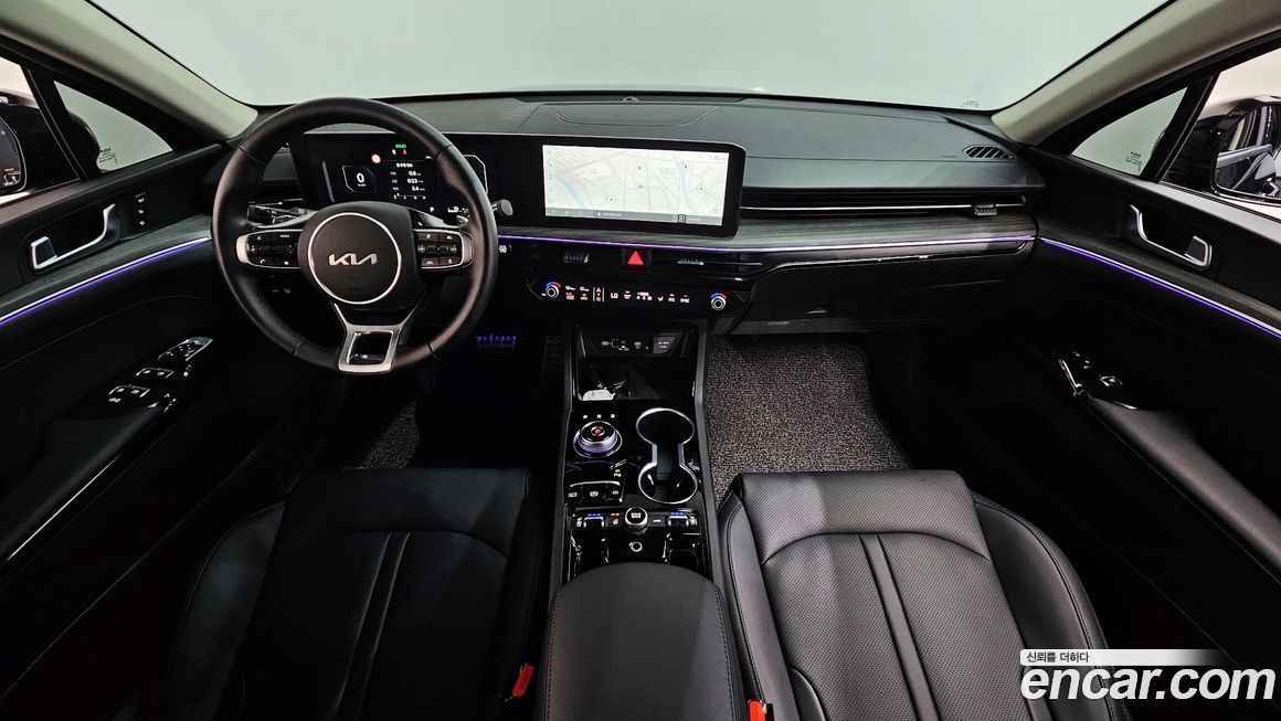 Kia K5 2025