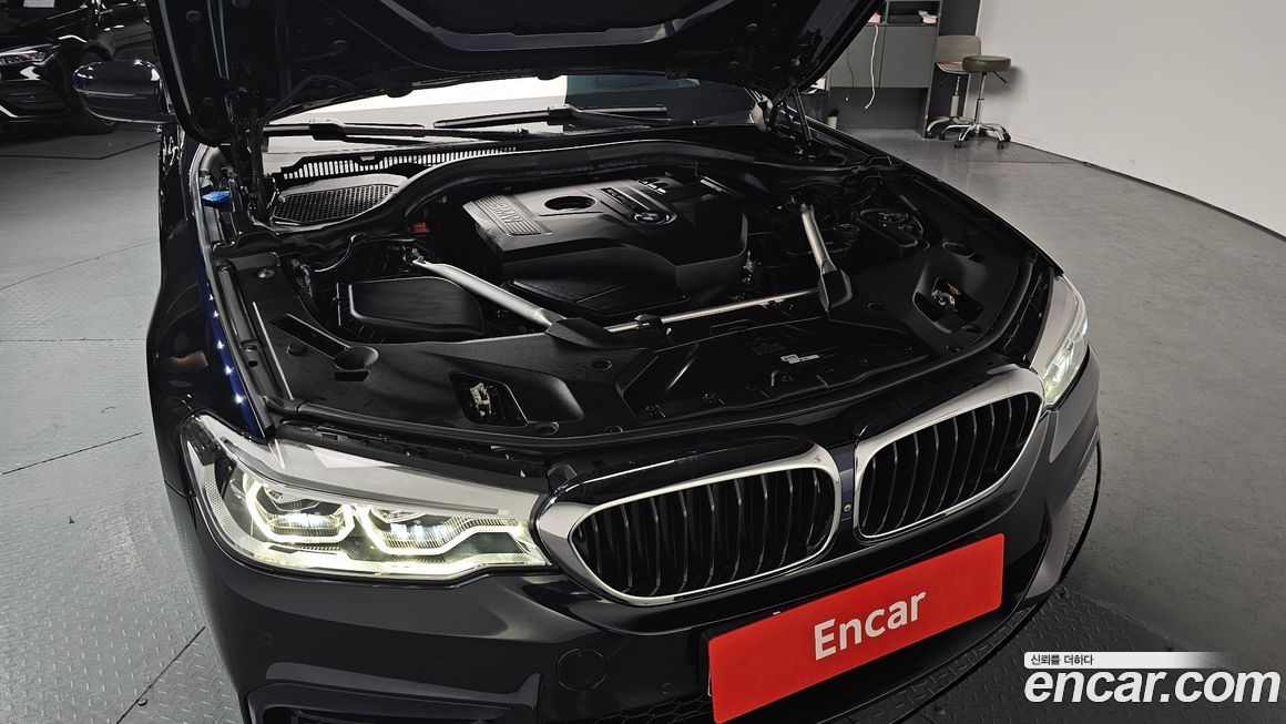 BMW 5-Series 2018