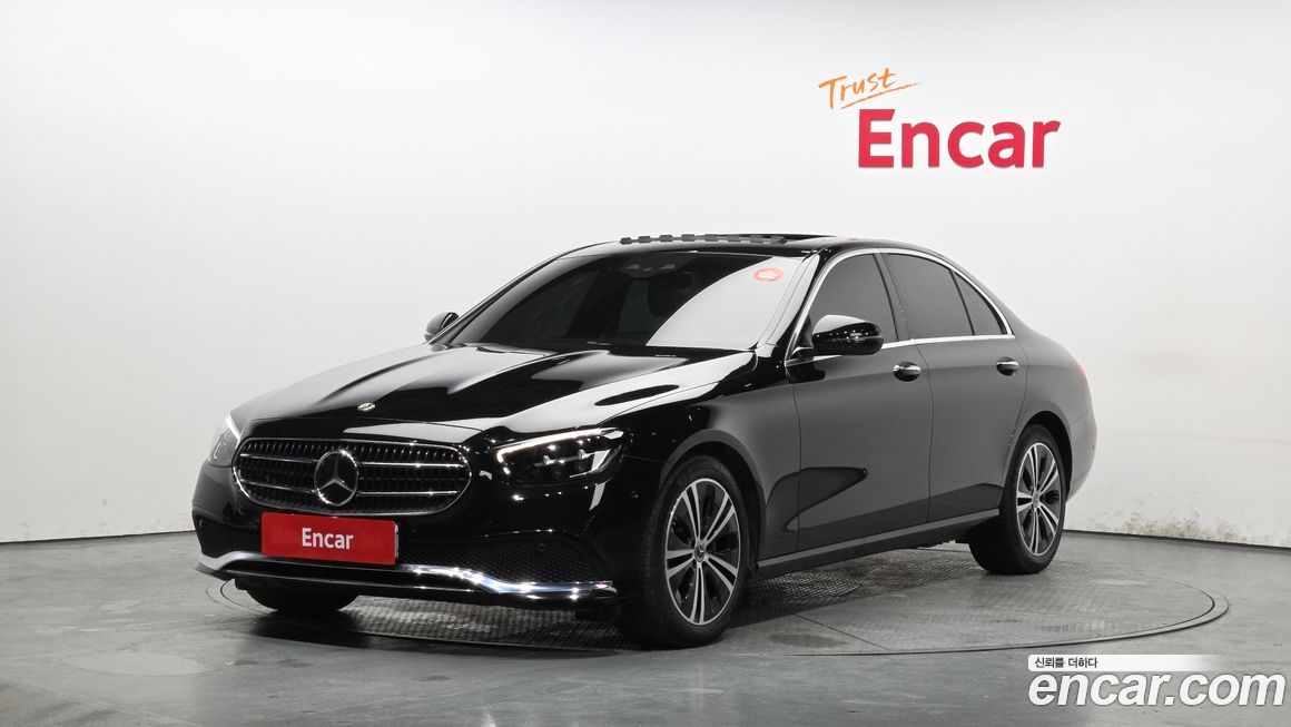 Mercedes-Benz E-Class 2021