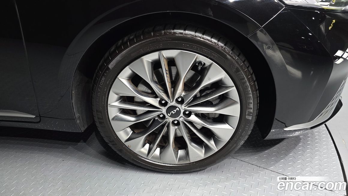 Kia K8 2023