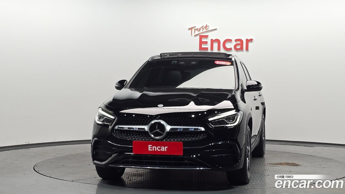 Mercedes-Benz GLA-Class 2023