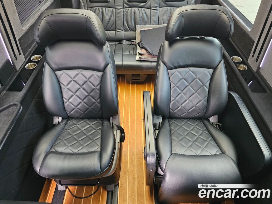 Mercedes-Benz Sprinter 2012