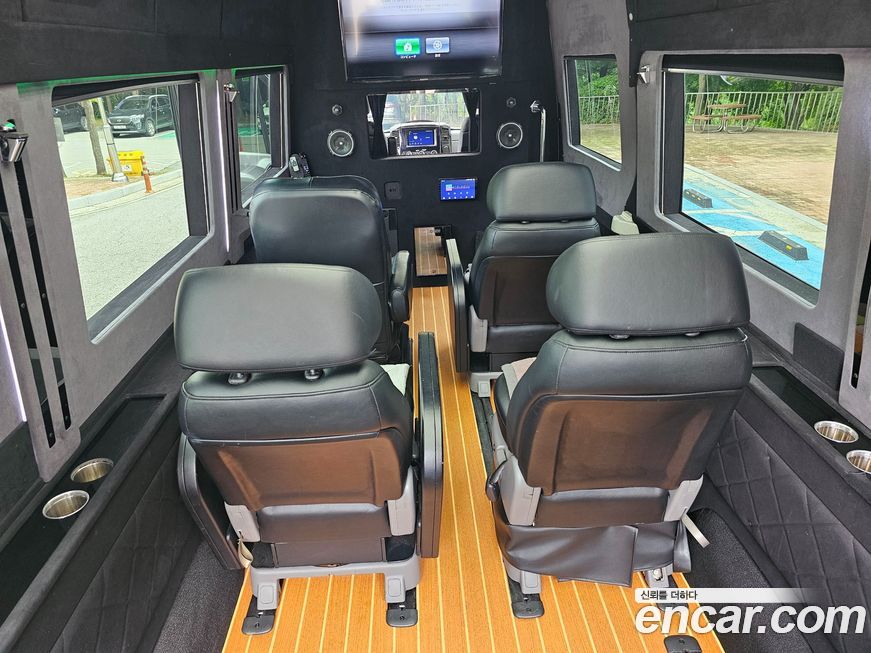 Mercedes-Benz Sprinter 2012