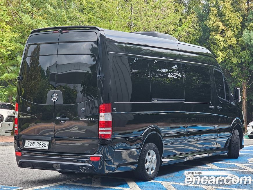 Mercedes-Benz Sprinter 2012